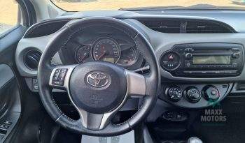 Toyota Yaris 1.5 STYLE 90PS ’16 full