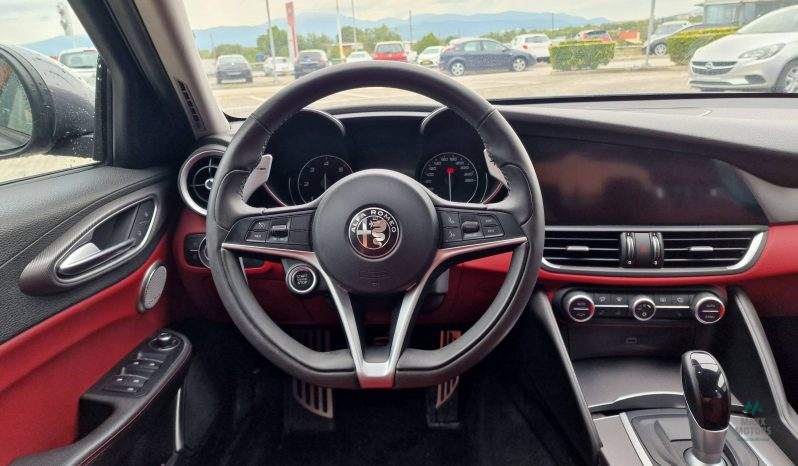 Alfa Romeo Giulia 2.2 VELOCE 210PS ’17 full
